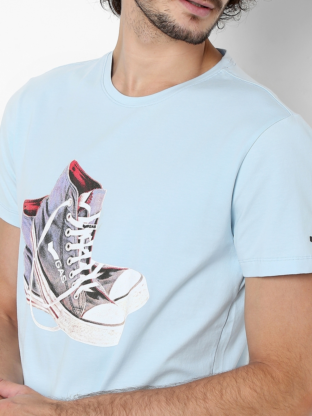 Scuba Sneaker Slim Fit Crew-Neck T-shirt