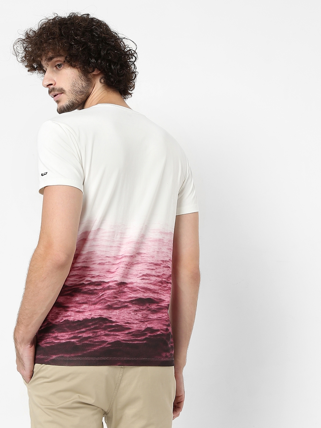 Scuba Wave Logo Print Crew-Neck Slim Fit T-shirt