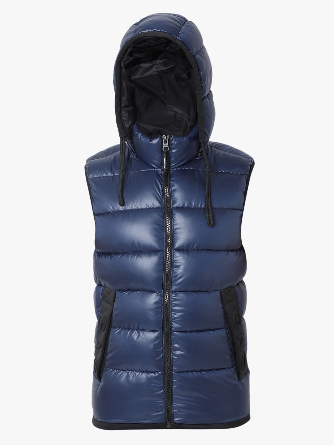 Regular Fit Sleeveless Hooded Neck Solid Nylon Jacket