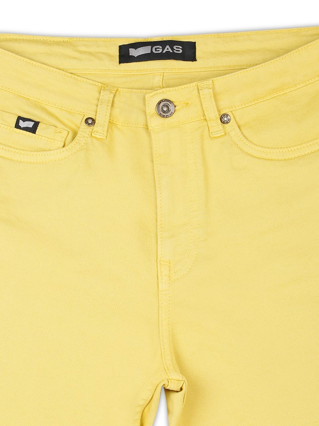 Solid Straight Fit Bermudas