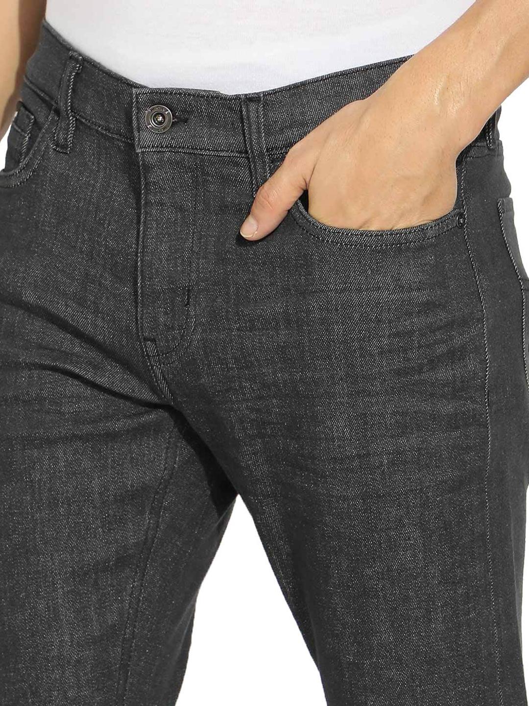 Relaxed Slim Fit Zippered Fly Denim