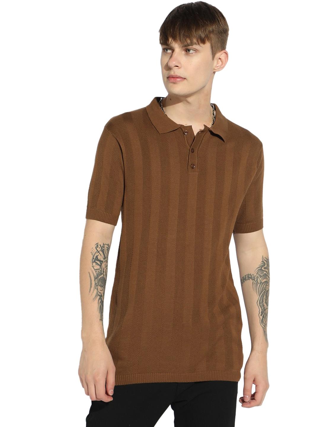 Stylised Neck Short Sleeve Regular Fit Knitwear