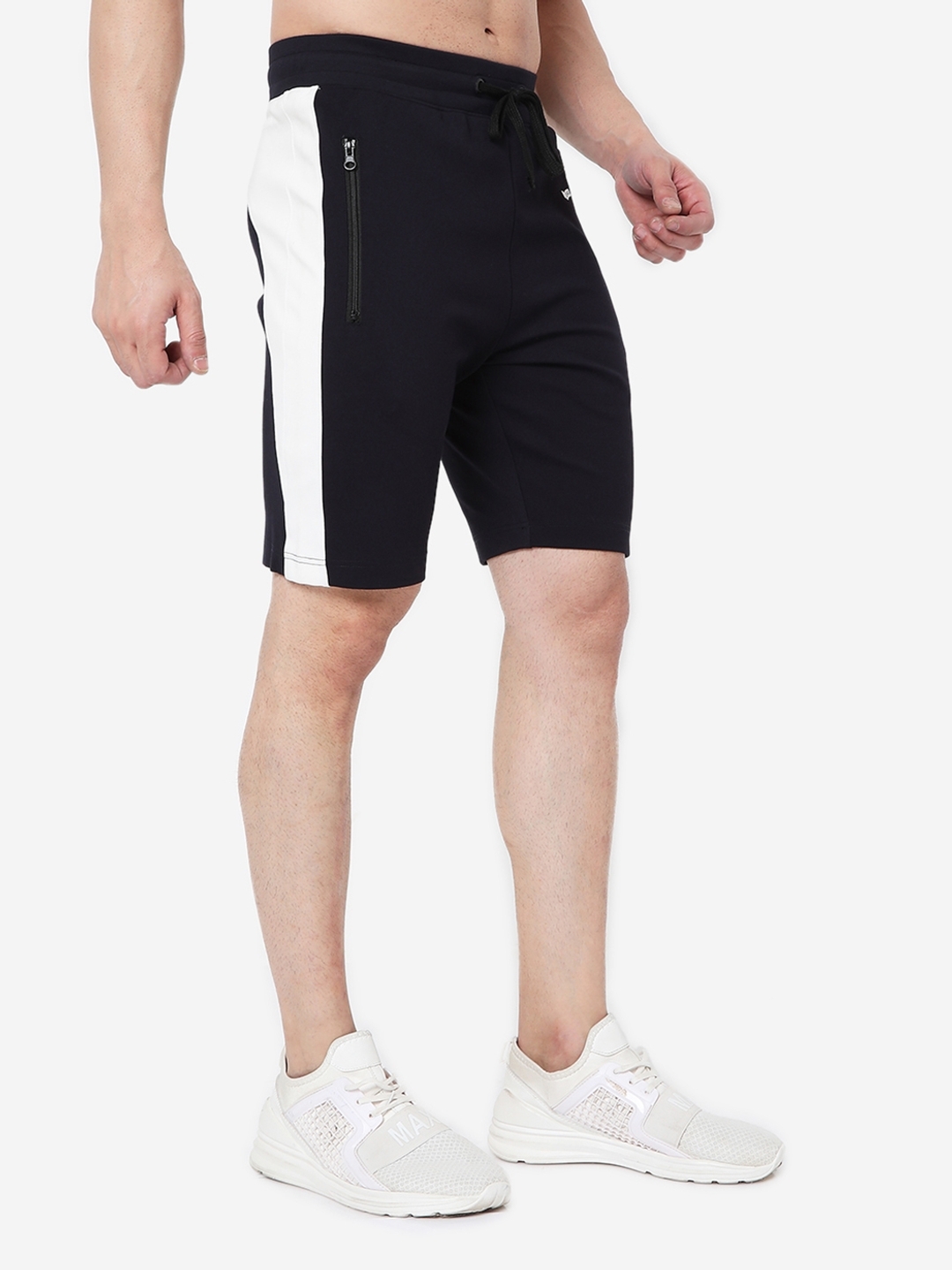 Men's Scott Cut In Slim Fit Shorts