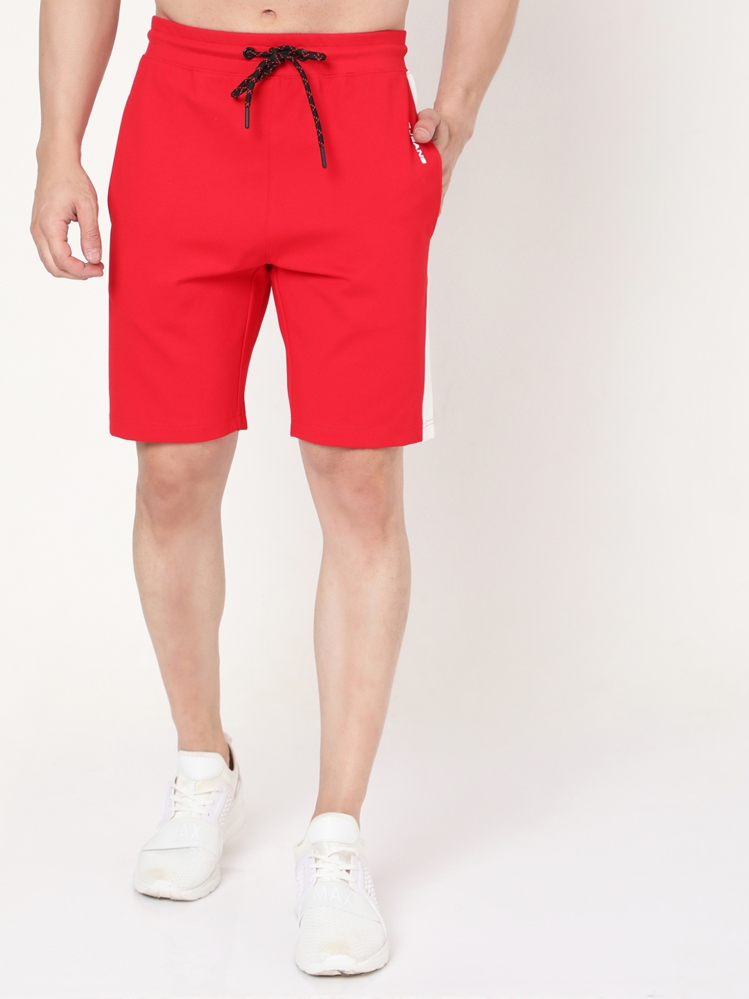 Men's Scott Contrast In Slim Fit Shorts
