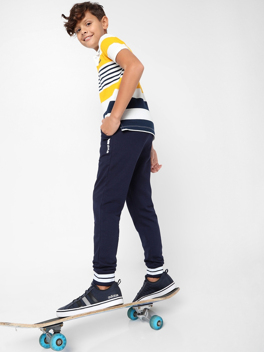 Adidas on sale skateboard joggers