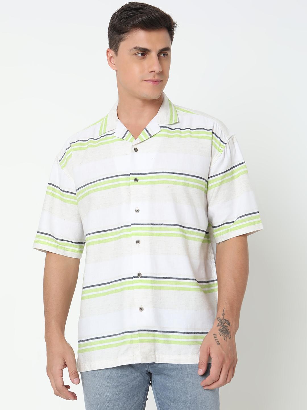 Boxy Fit Striped Short Sleeve Shirt with Resort Collar