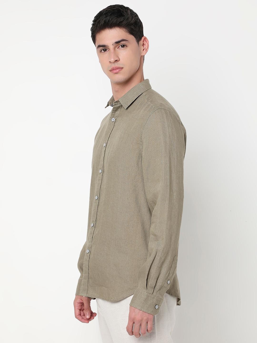 Regular Fit Solid Full Sleeve Shirt with Classic Collar