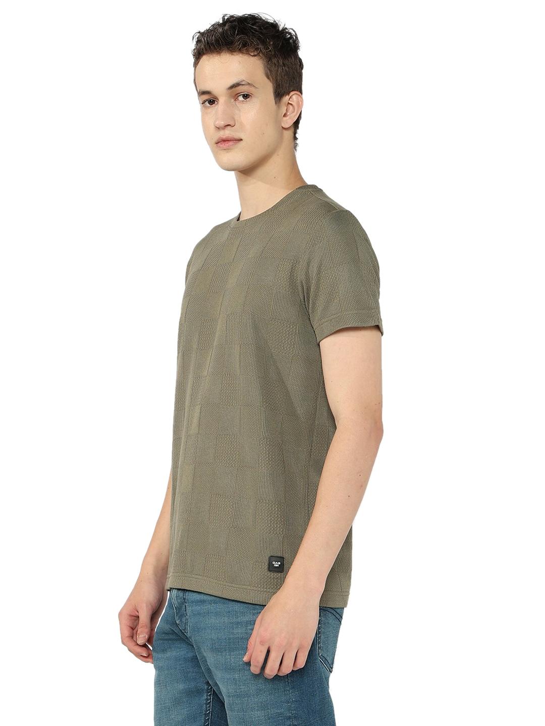 Solid Structured Comfort Fit T-shirt