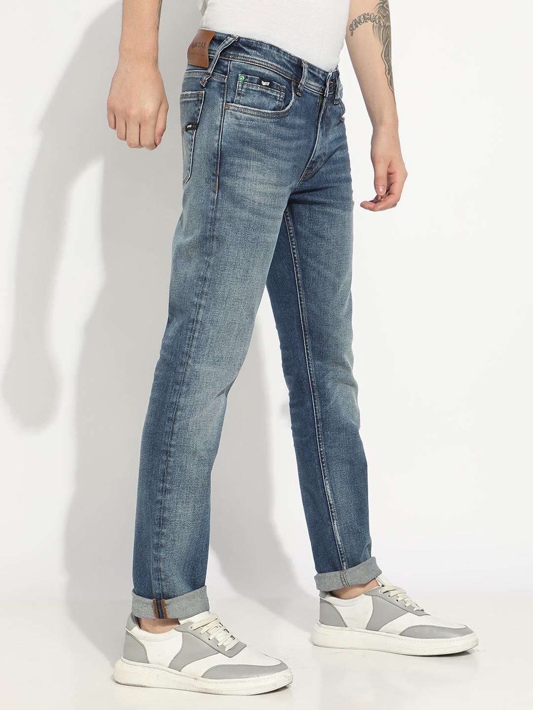 Carrot Fit Mid Rise Denim