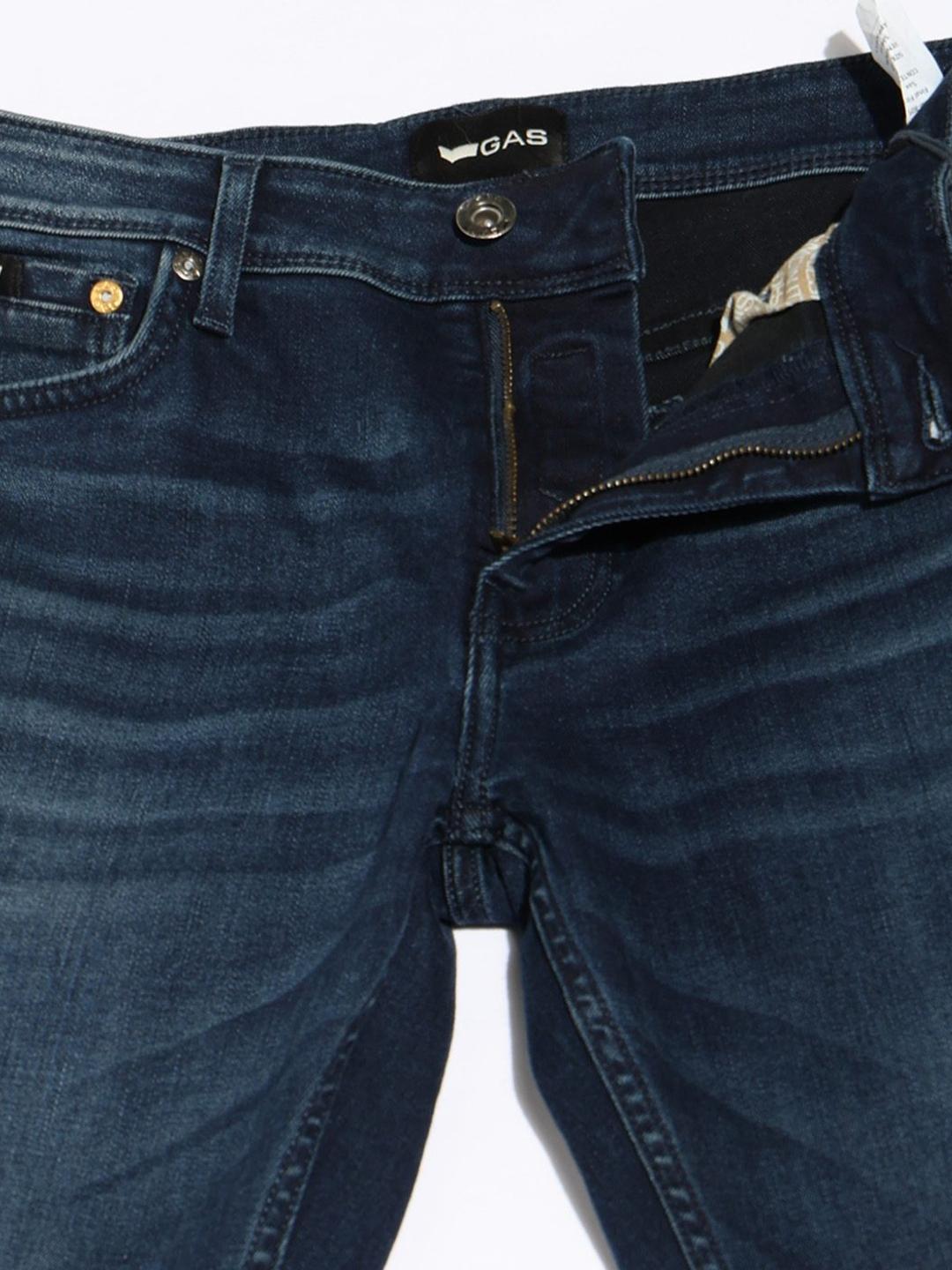 Skinny Fit Zippered Fly Mid-Rise Denim