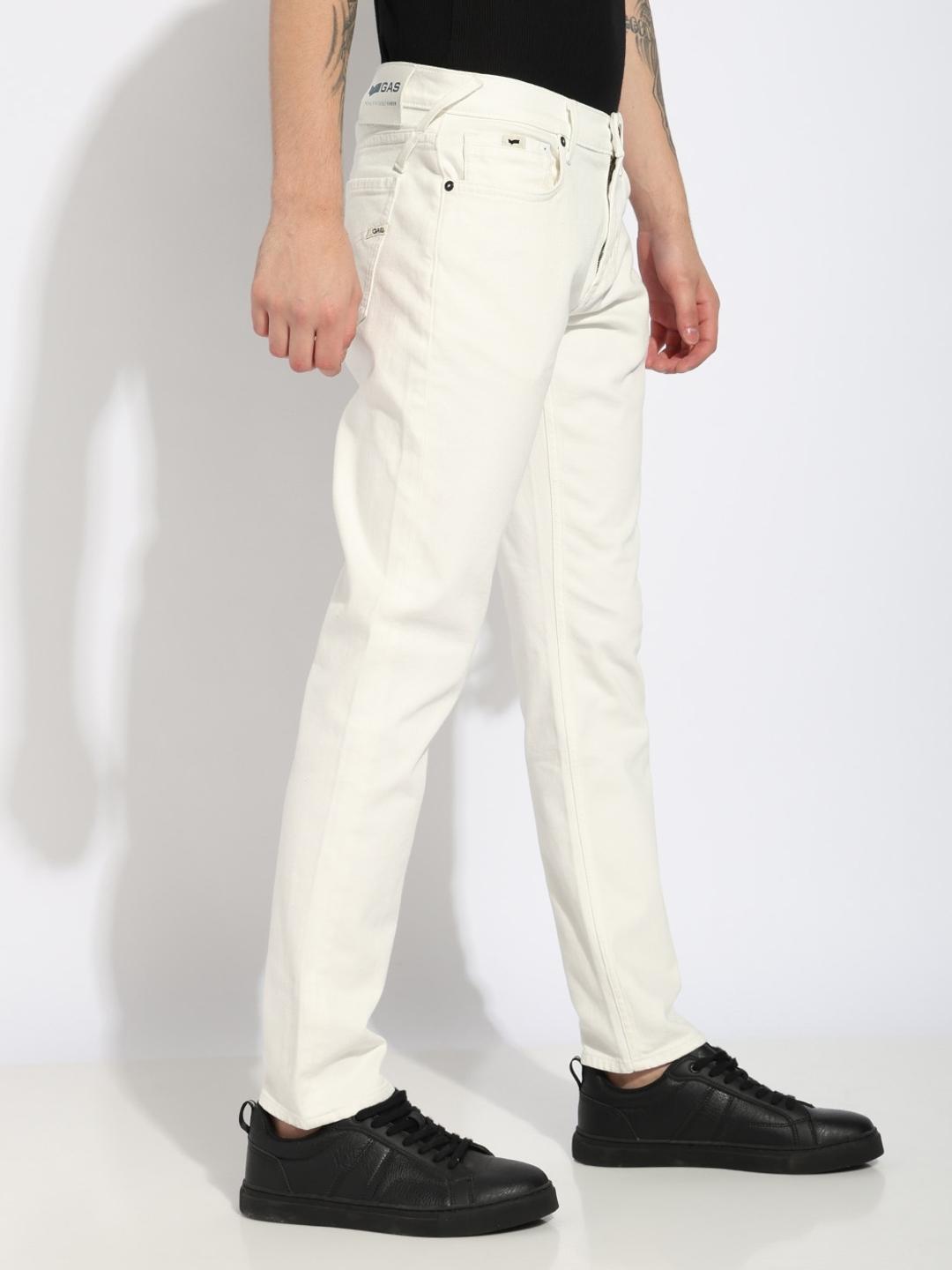 Relaxed Slim Fit Zippered Fly Denim