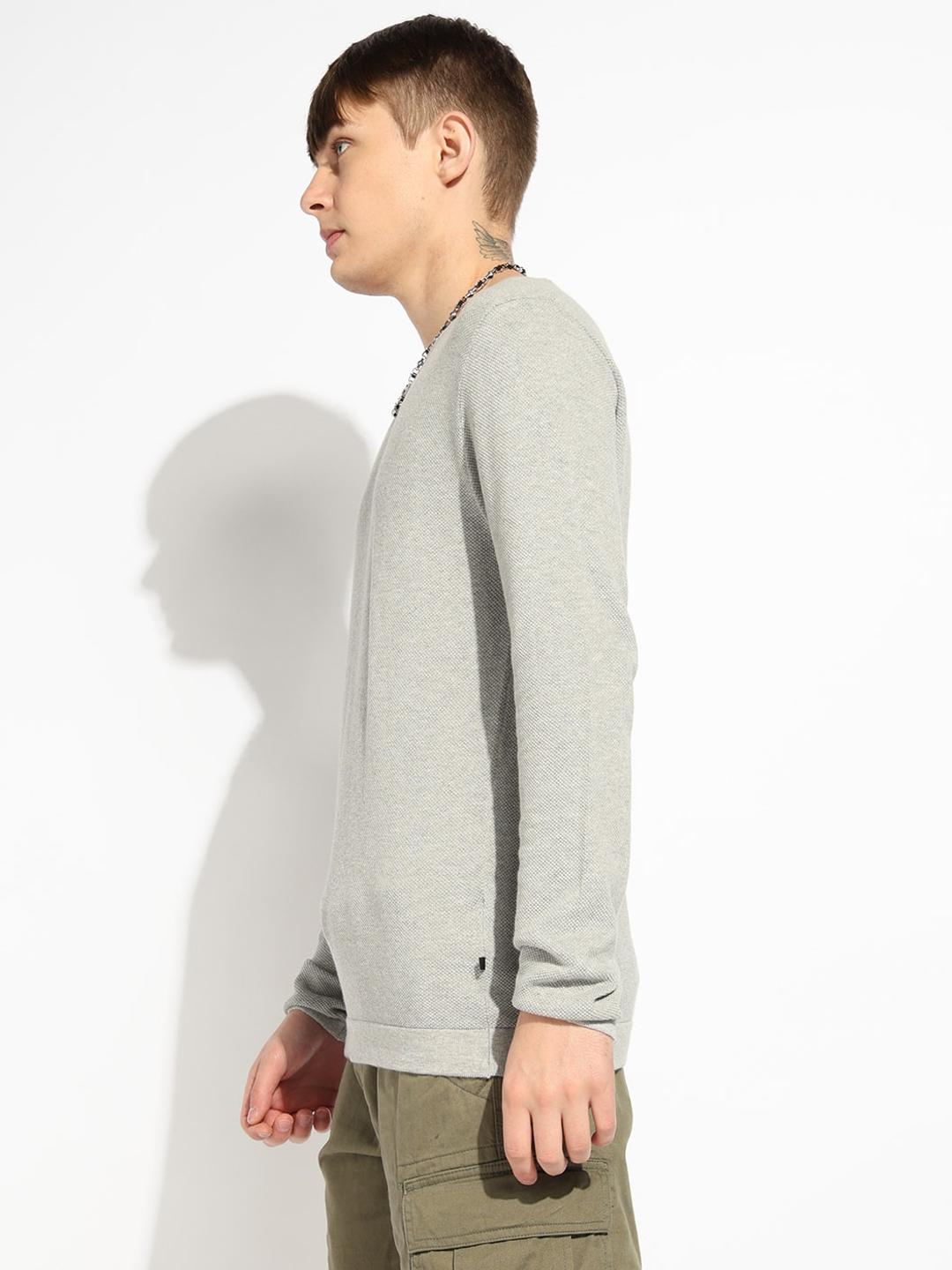 Textured Knitted Full Sleeve Round Neck Sweater