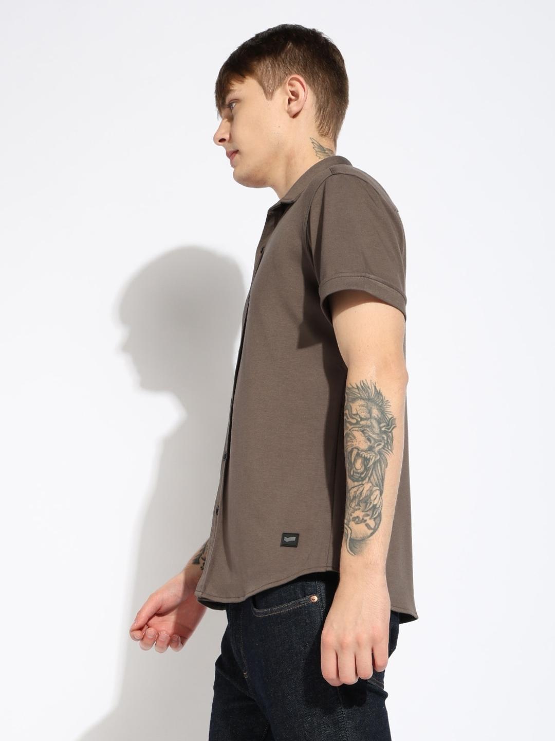 Short Sleeve Slim Fit Shirt