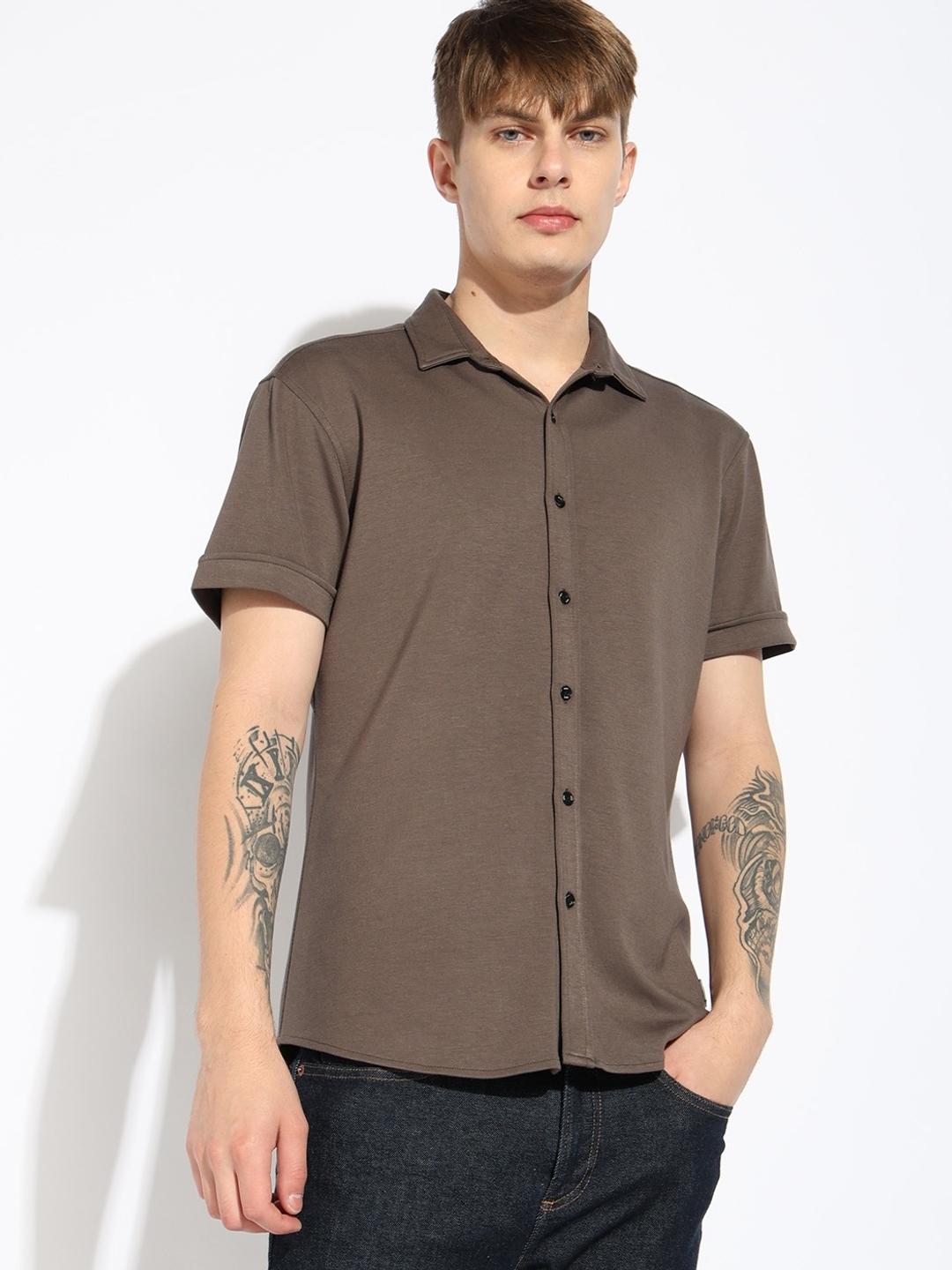 Short Sleeve Slim Fit Shirt