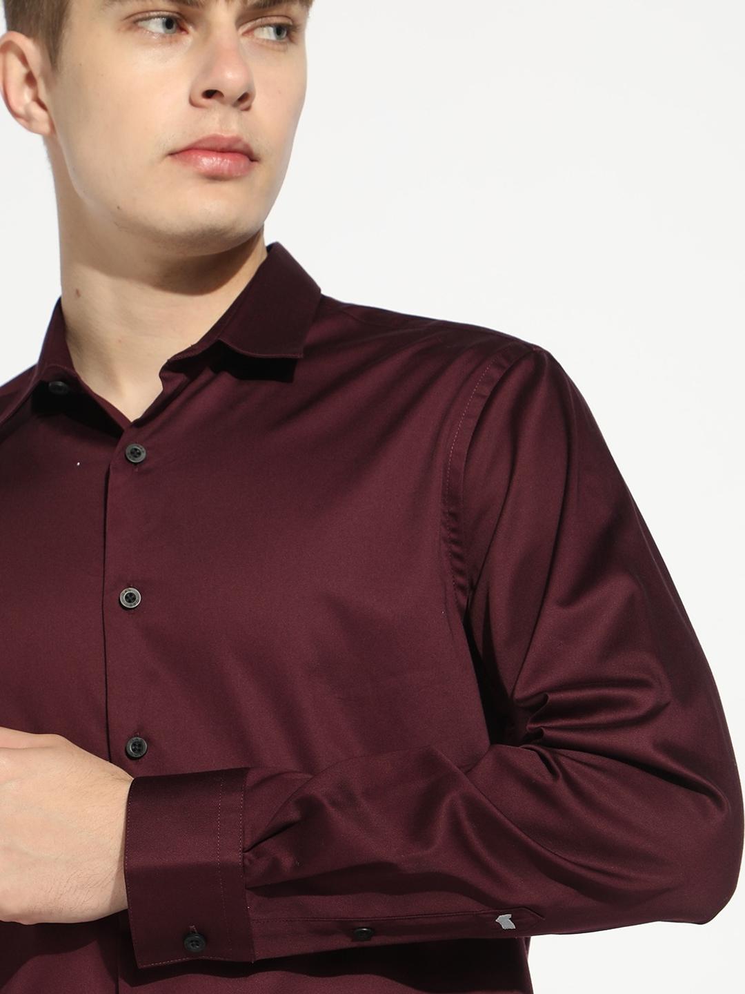 Full-length Sleeve Slim Fit Shirt