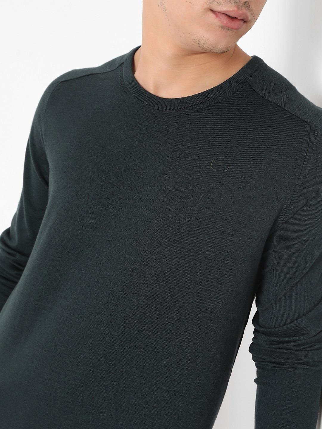 Wallace Slim Fit Crew-Neck Pullover