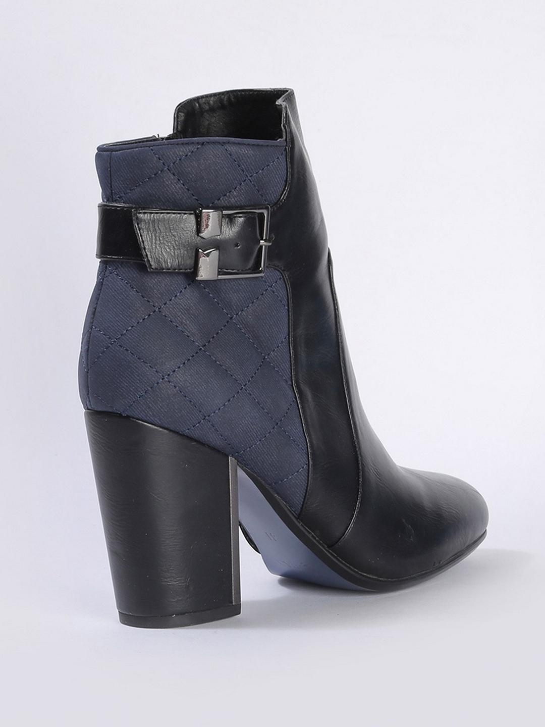 Women's buckle closure Holly boots