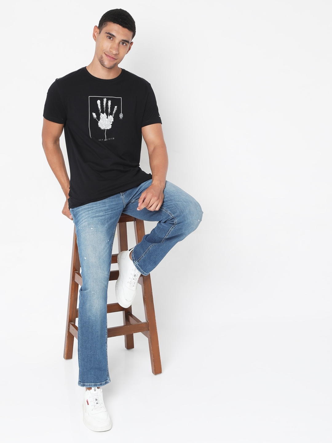 Scuba Hand Print Slim Fit Crew-Neck T-shirt