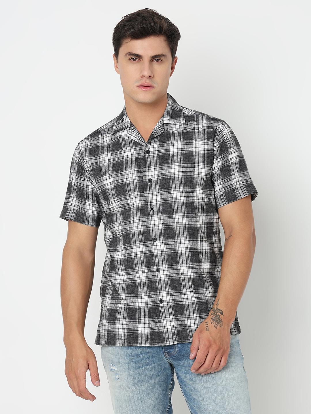 Regular Fit Checks Half Sleeve Shirt with Resort Collar