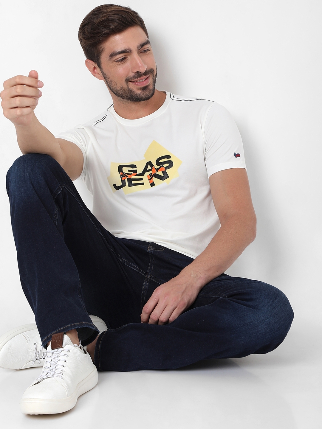 Logo Print Slim Fit Crew-Neck T-shirt