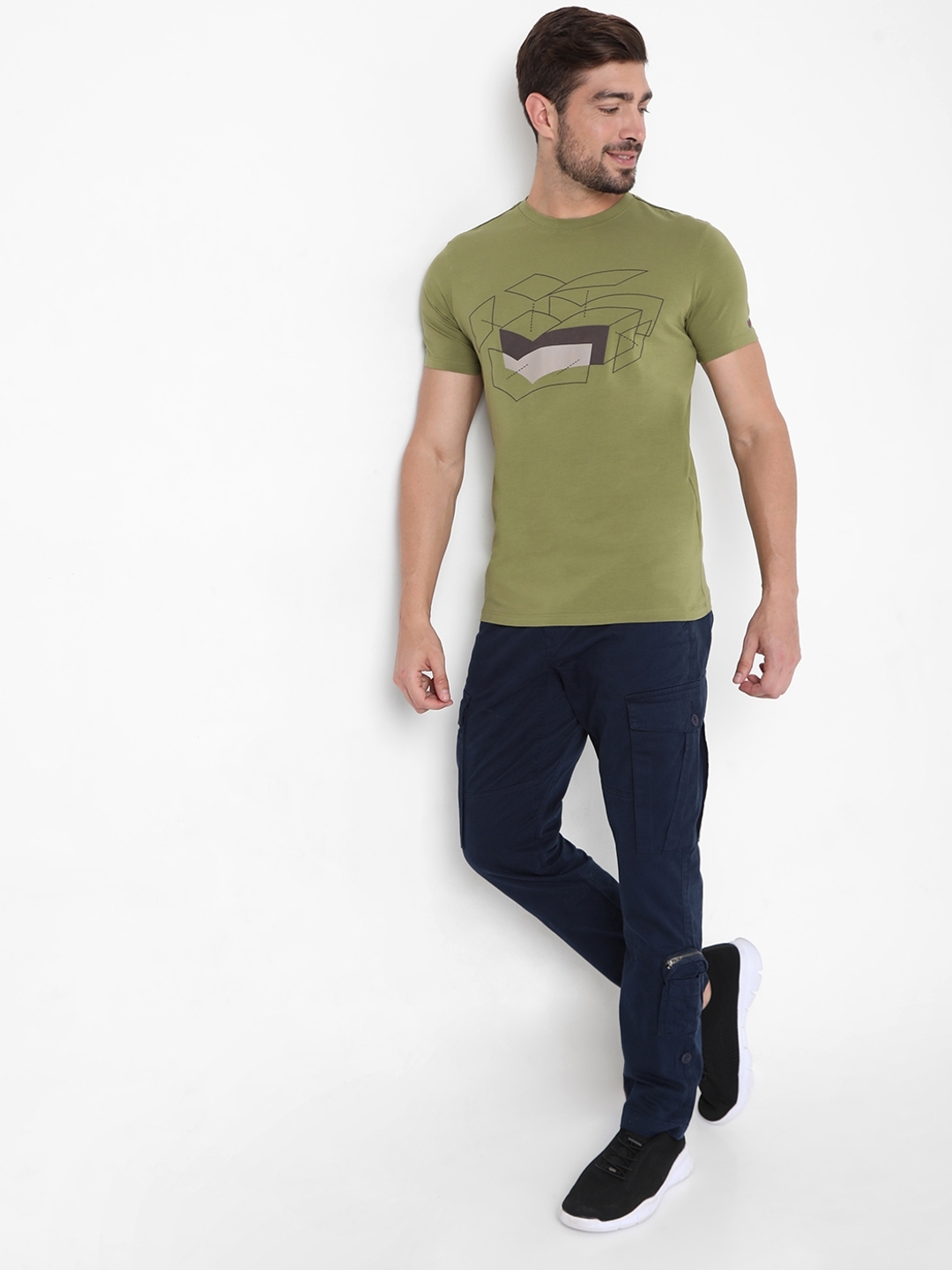 Geometric Print Slim Fit Crew-Neck T-shirt