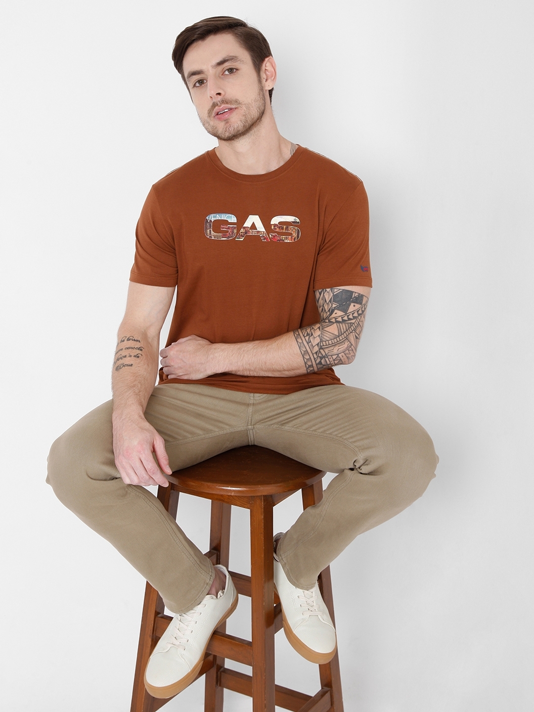 Logo Venice Slim Fit Crew-Neck T-shirt