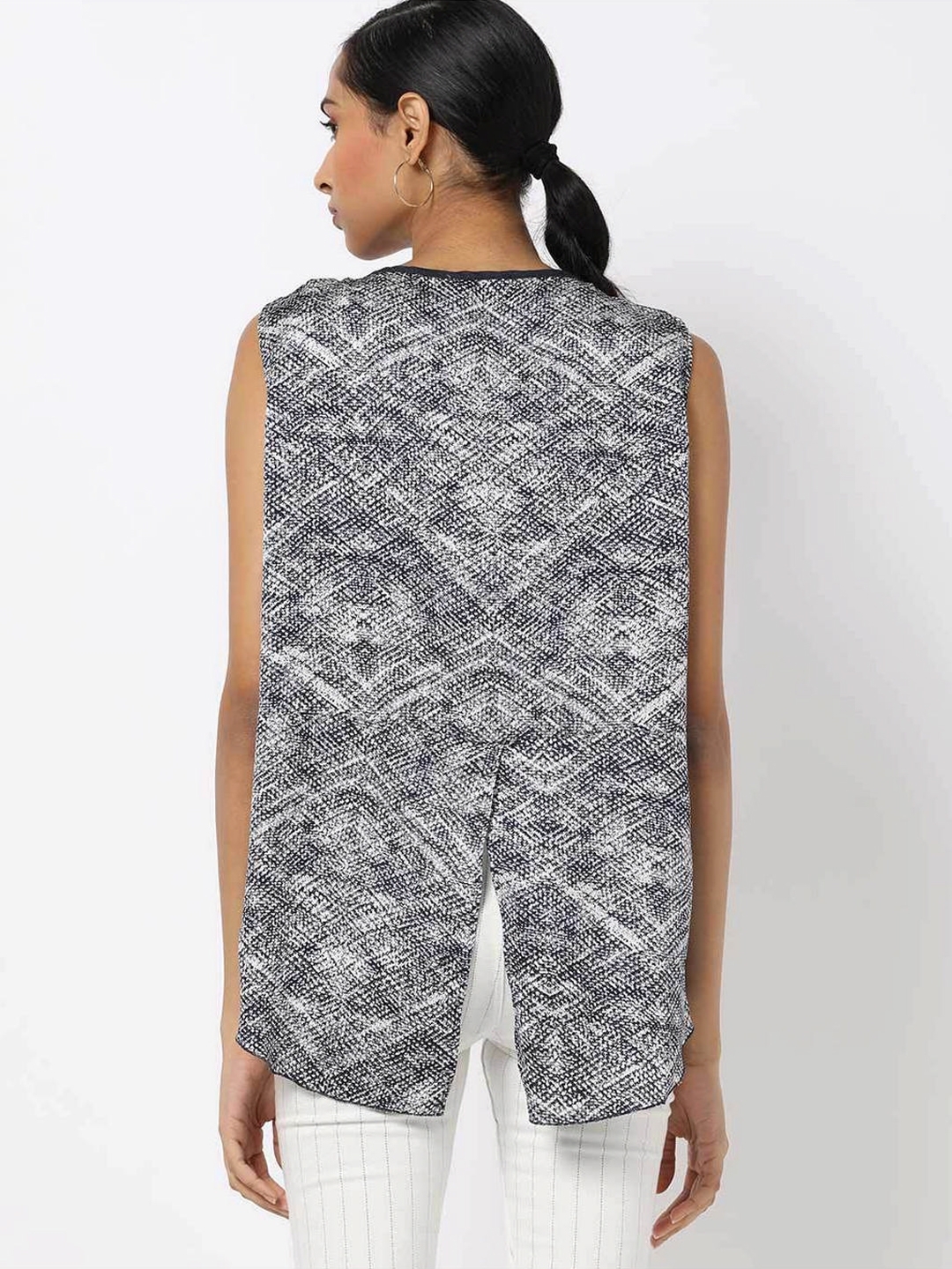 Lorensy Printed High-Low Top with Layered Panel