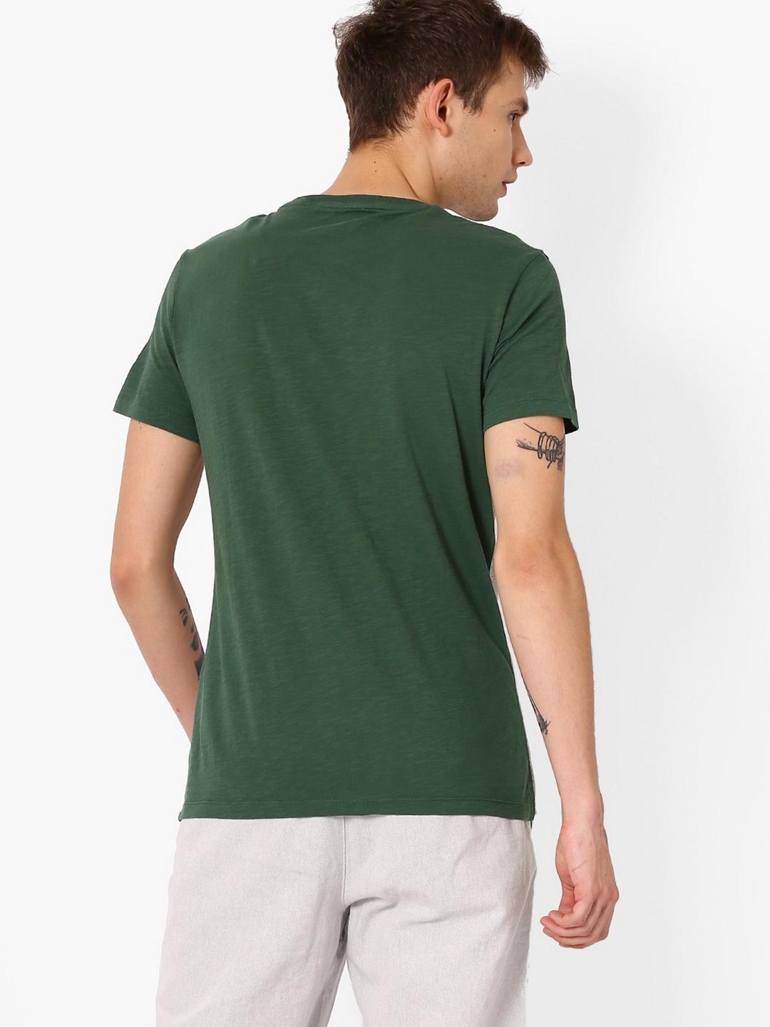 Men's Daiki solid green t-shirt