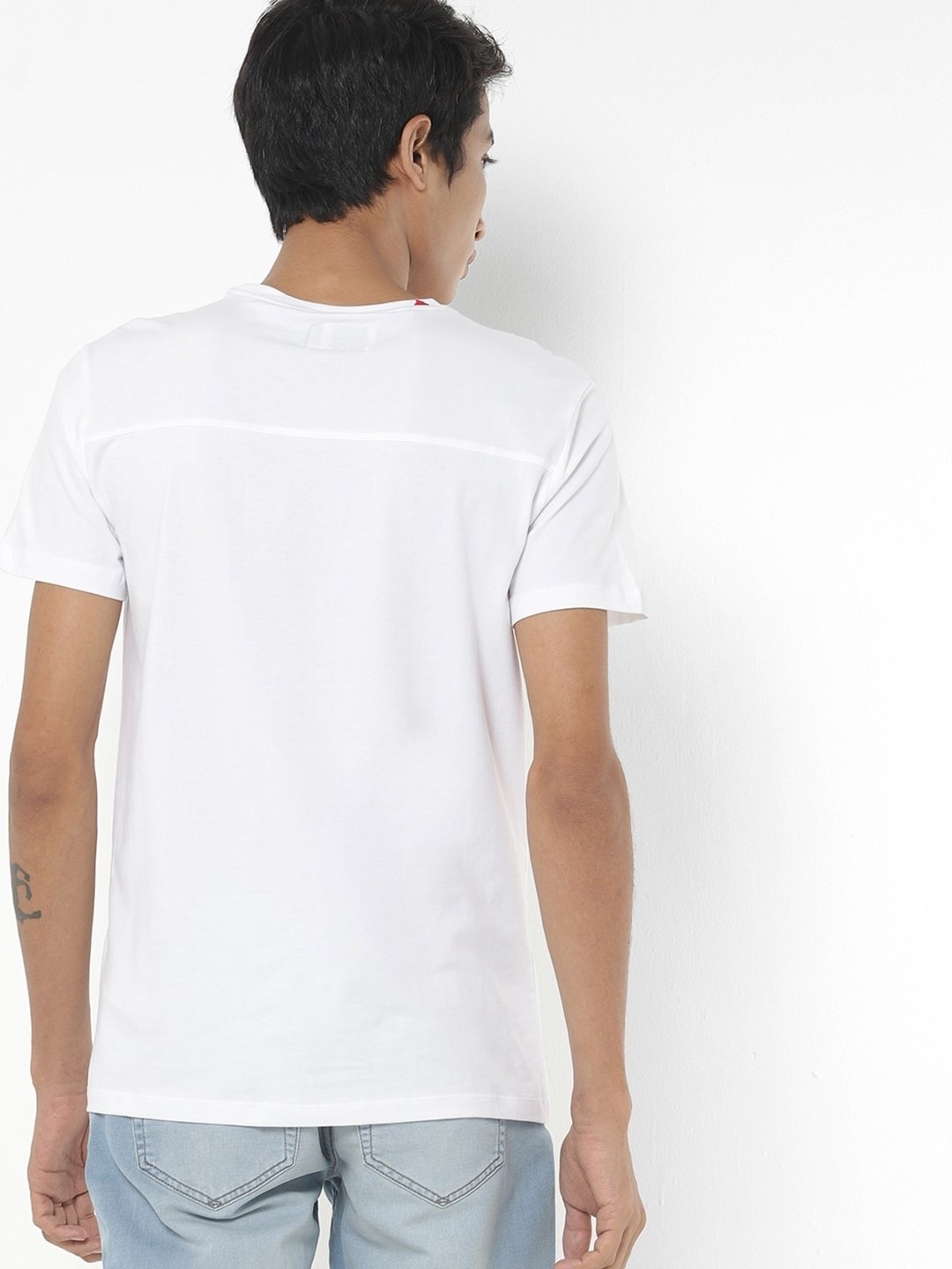 Men's Printed Round Neck Slim Fit T-Shirt