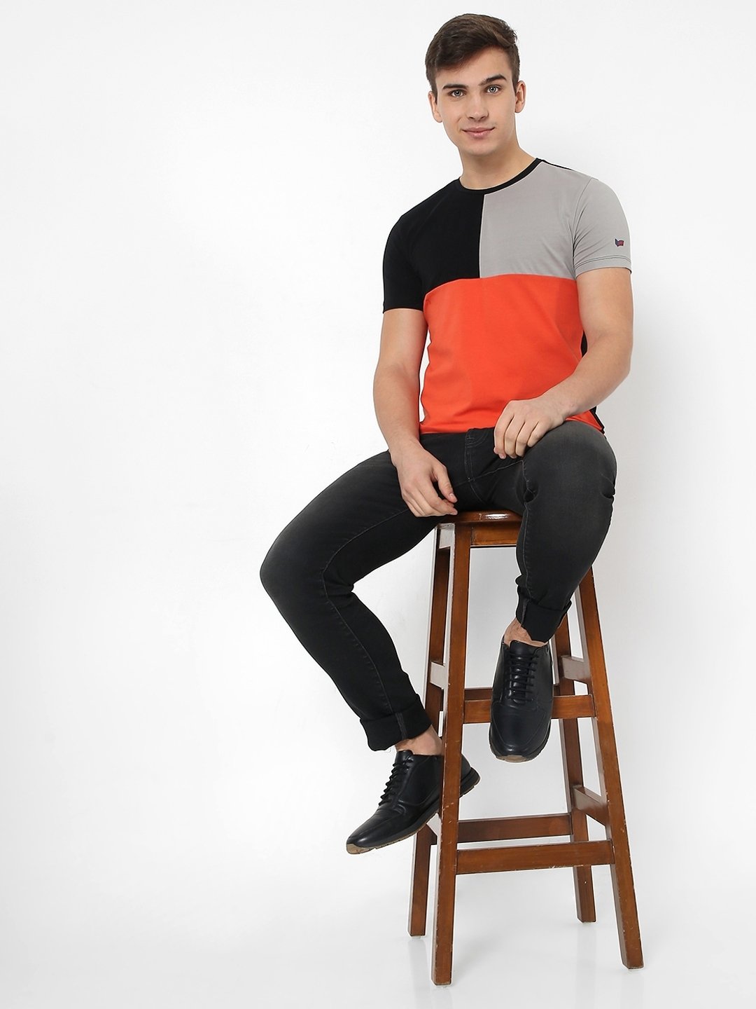 Colourblock Slim Fit Crew-Neck T-shirt