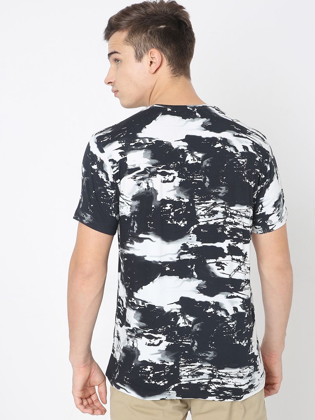 Printed Slim Fit Crew-Neck T-shirt