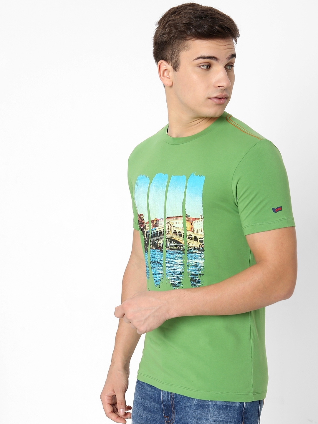 Graphic Print Slim Fit Crew-Neck T-shirt