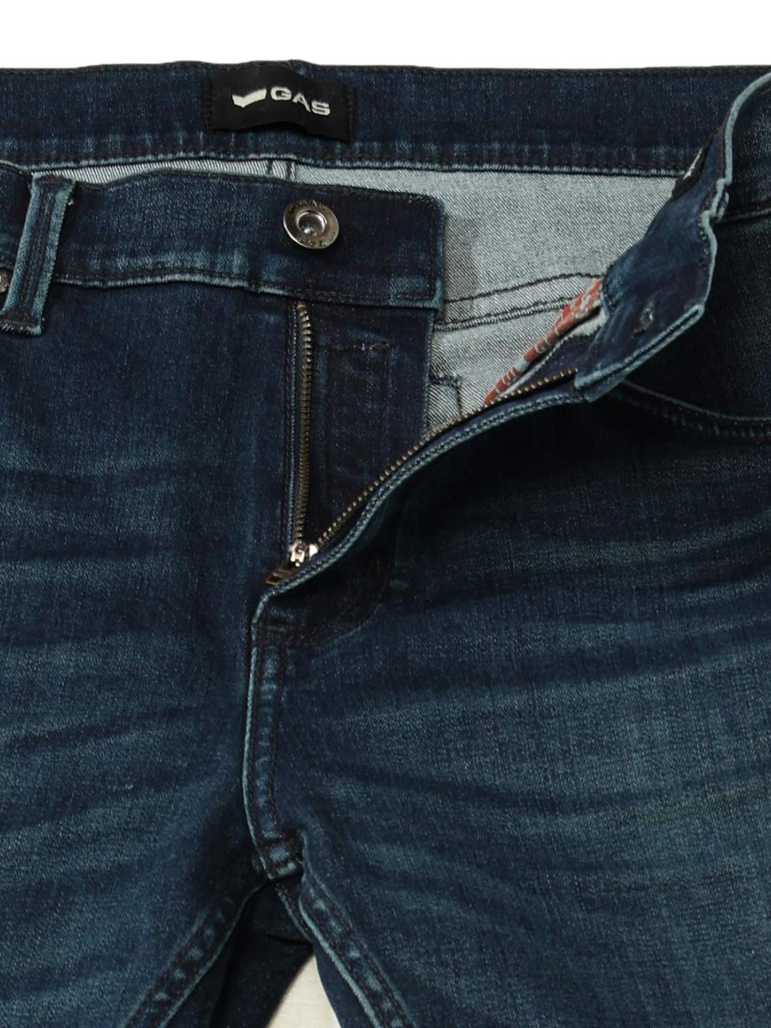 Relaxed Slim Fit Zippered Fly Denim