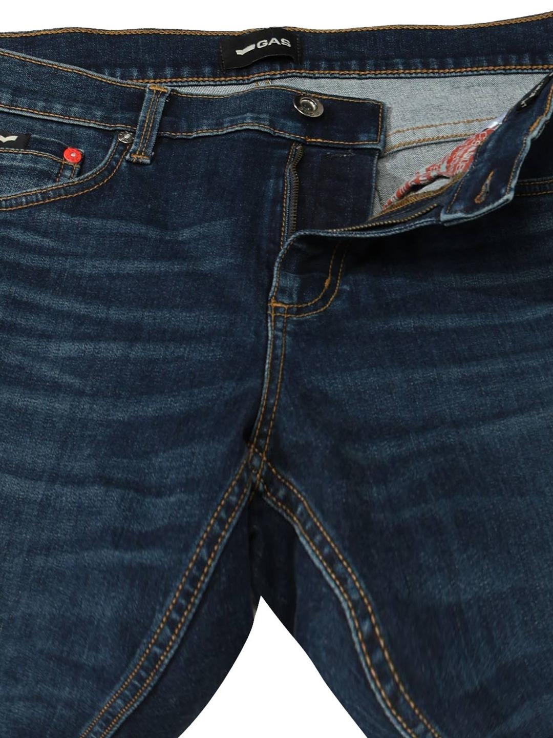 Relaxed Slim Fit Zippered Fly Denim