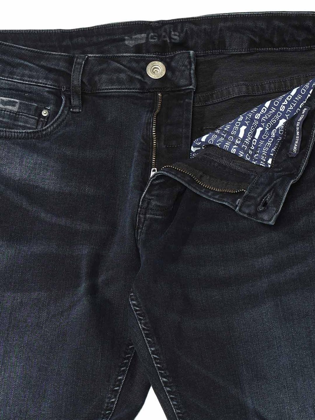 Relaxed Slim Fit Zippered Fly Denim