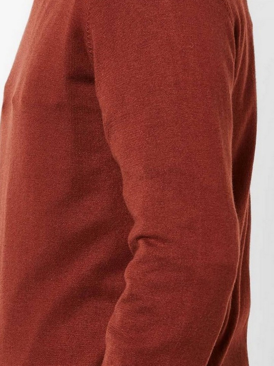 Slim Fit V-Neck Pullover with Ribbed Hems