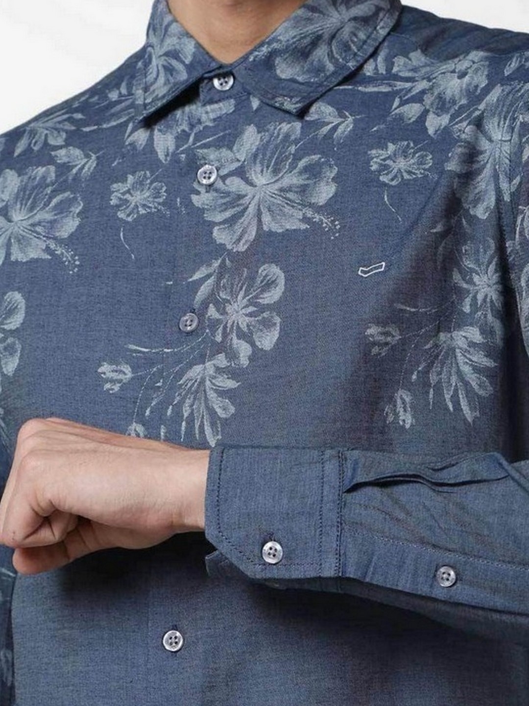 Floral Print Shirt with Curved Hem