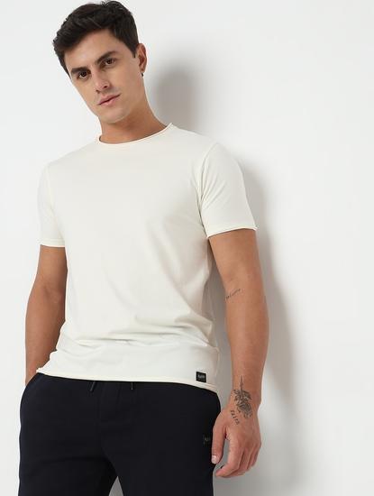 Slim Fit Solid Round Neck T-Shirt with Short Sleeve