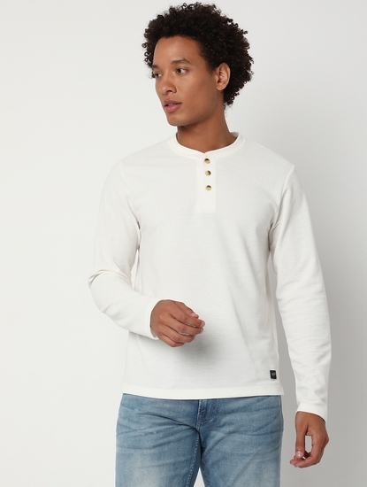 Regular Fit Full Sleeve Henley Neck Solid Cotton T-Shirt