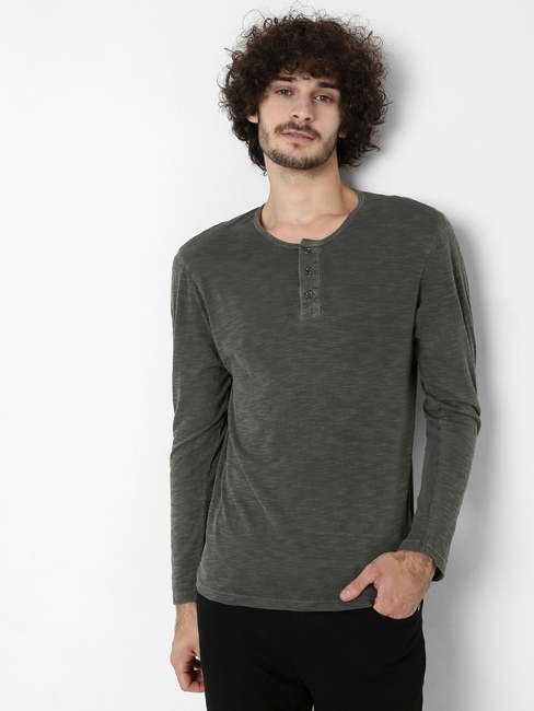 Heathered CPD Slim Fit Henley T-shirt