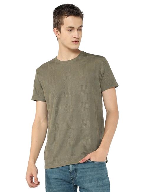 Solid Structured Comfort Fit T-shirt