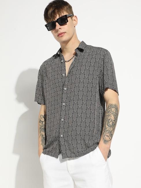 Short Sleeve Regular Fit Printed Shirt