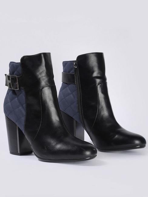 Women's buckle closure Holly boots