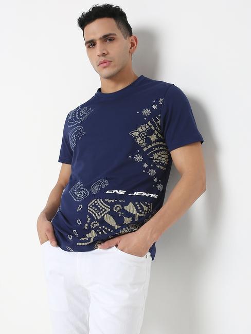 Regular Fit All Over Printed Round Neck T-Shirt with Short Sleeve