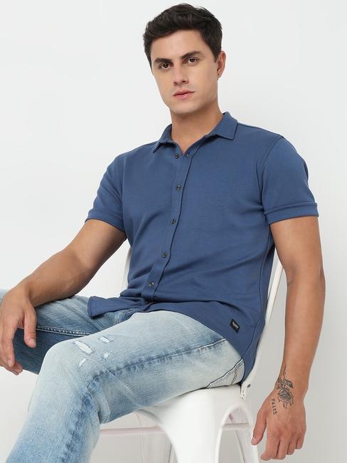 Slim Fit Solid Short Sleeve Shirt with Classic Collar