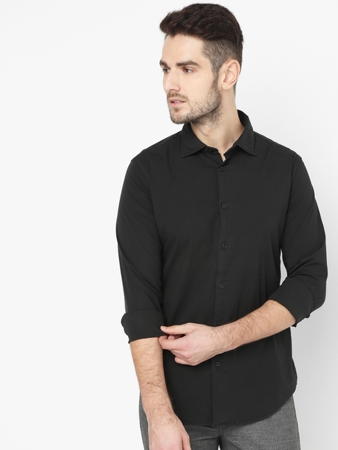 Slim Fit Shirt with Curved Hemline