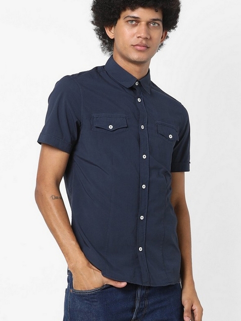 Mohito Slim Fit Shirt with Buttoned Flap Pockets