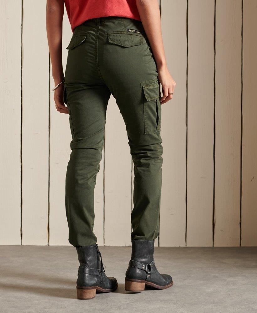 ti1665230835tlac796a52db3f16bbdb6557d3d89d1c5a | Cargo pants women, Cargo  pants outfit, Pants for women
