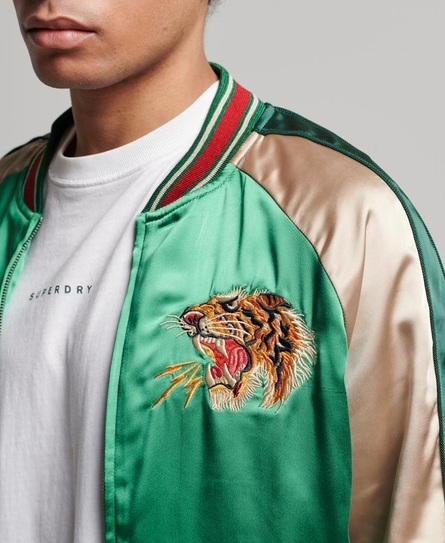 SUIKAJAN EMBROIDERED MEN'S GREEN BOMBER JACKET