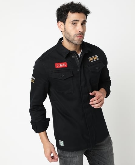 CORE MILITARY PATCH SHIRT          